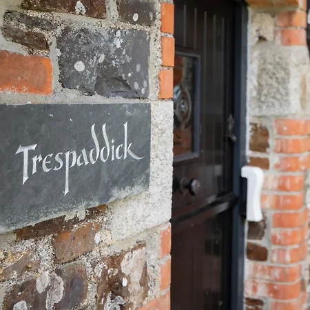 Treworgie Barton - Trespaddick *